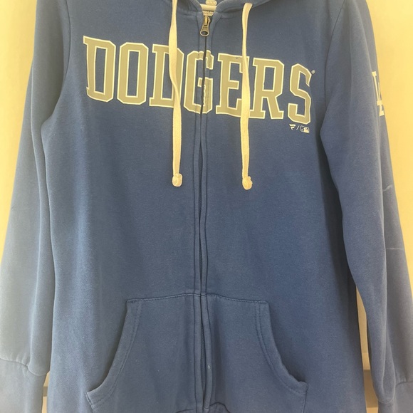 Fanatics Blue Dodgers Hoodie - Picture 1 of 6
